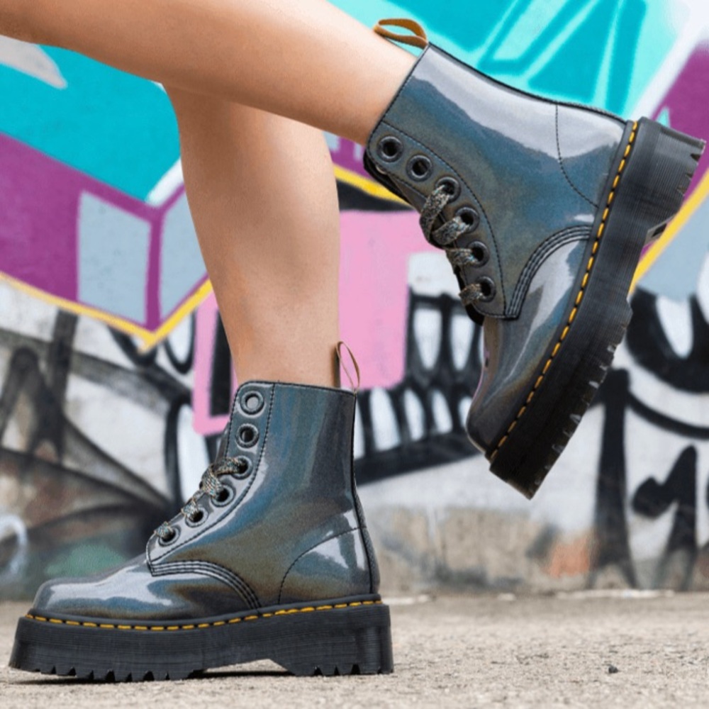 NEW DR MARTENS VEGAN MOLLY PLATFORM RAINBOW BOOT